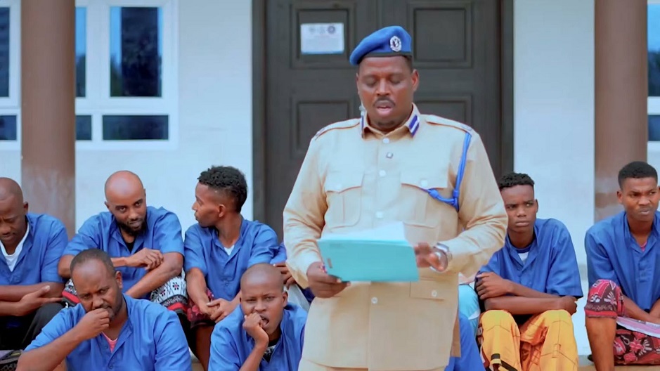 Dhallinyarada lagu soo bandhigay Muqdisho.jpg